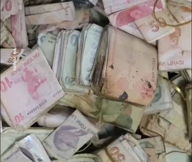 Şaka değil gerçek: Dilencinin üzerinden 8 asgari ücret çıktı 2
